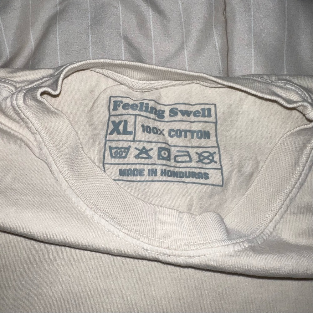 Graphic Tee - Picture 3 of 3